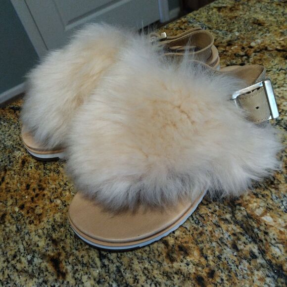 Ugg Australia 6.5 Womens Holly Soft Ochre 1019870 Casual Fashion Fur Sandal Shoe - Picture 2 of 8